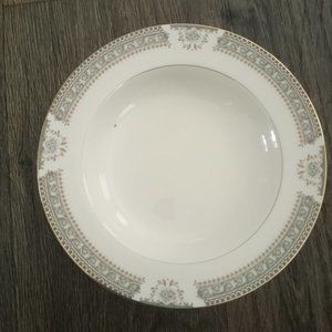 Mikasa ivory China M2002 RICHELIEU collection